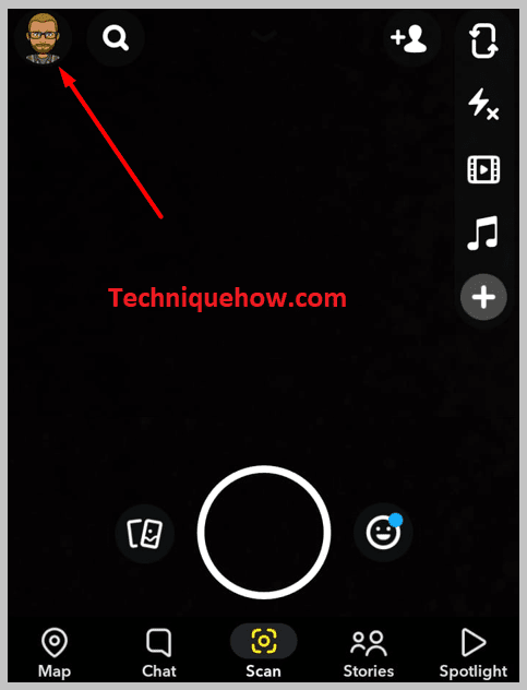 clicking-on-the-Bitmoji-icon