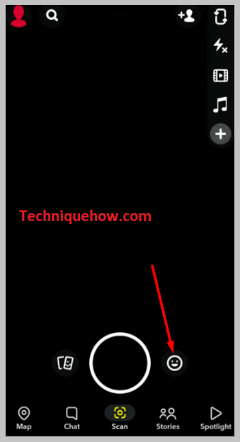 smiley face icon on snapchat