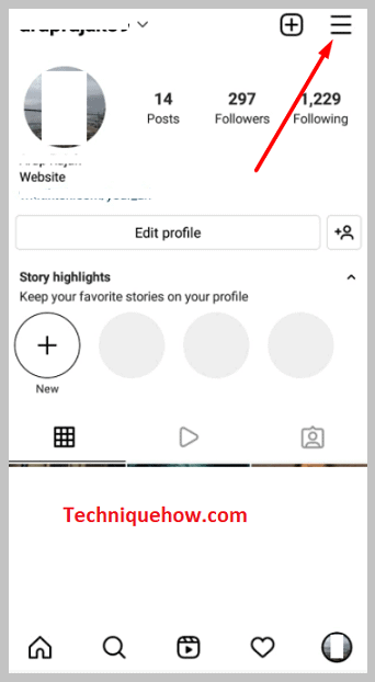three lines icon on instagram